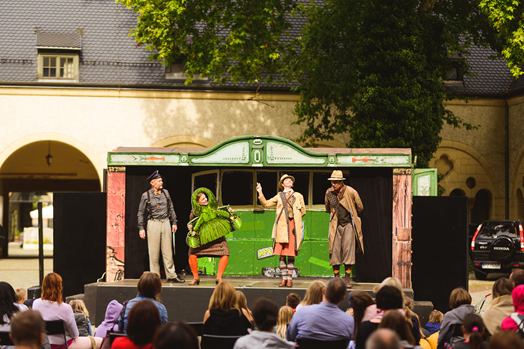 Wakacje z Teatrem Animacji: Szewc Dratewka