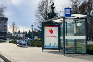 Nowa wiata przystankowa przy ul. Szarych Szeregów oraz rowery w ramach PRM